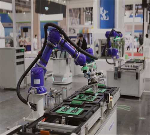极目机器人完成数亿元C轮融资，加强研发投入和国内市场布局